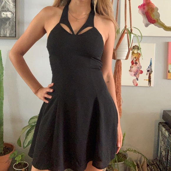 Urban Outfitters Shift Dress - Picture 2 of 5